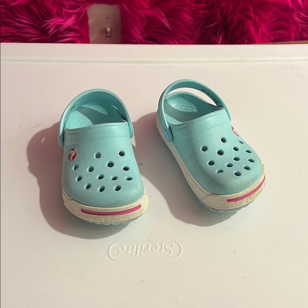 CROCS Kids Light Aqua Blue Clogs with Pink Accent